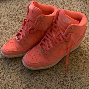 Coral Nike wedge